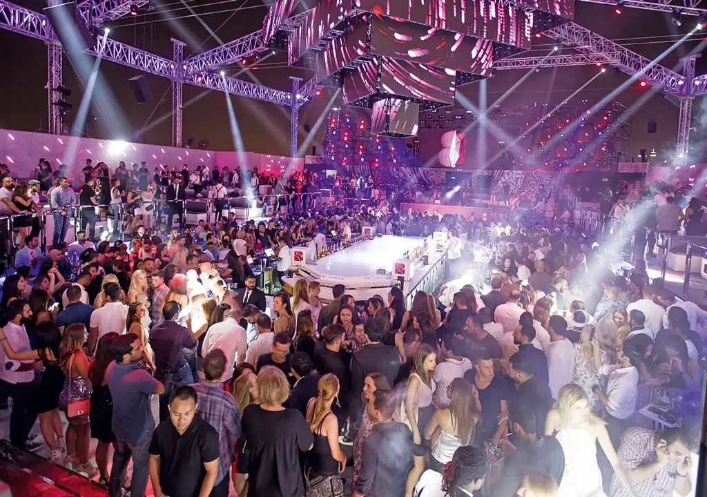 Dubai Dance Floors: Mixing Beats for Every Occasion