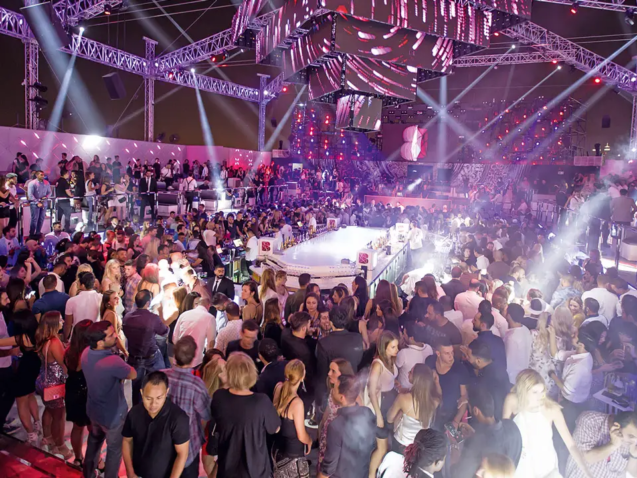 Dubai Dance Floors: Mixing Beats for Every Occasion